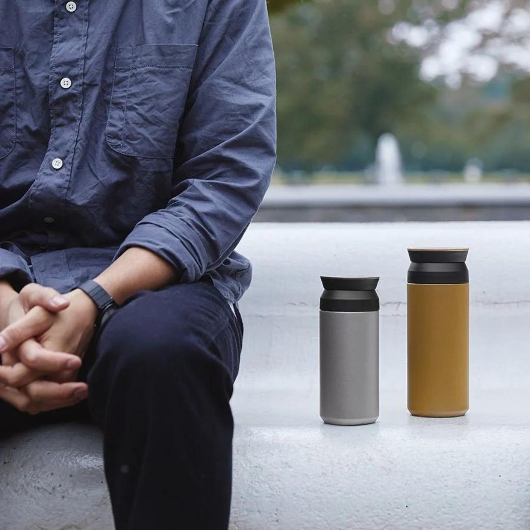 Kubek termiczny Kinto Travel Tumbler coyote