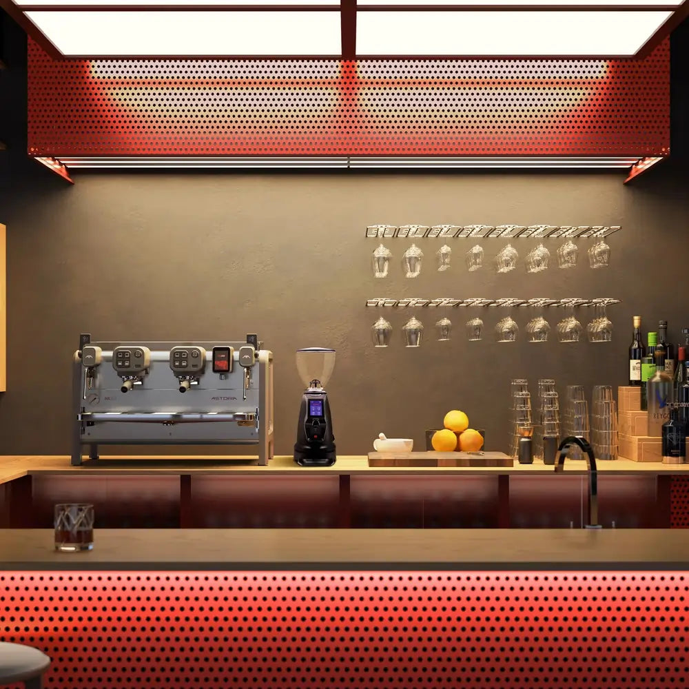 Astoria AB200 profesjonalny ekspres do kawy w aranżacji barowej na ladzie kawiarni z młynkiem i szkłem