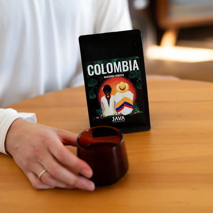Colombia Hacienda Venecia Bourbon Sidra – kawa specialty JAVA Coffee Roasters podczas degustacji