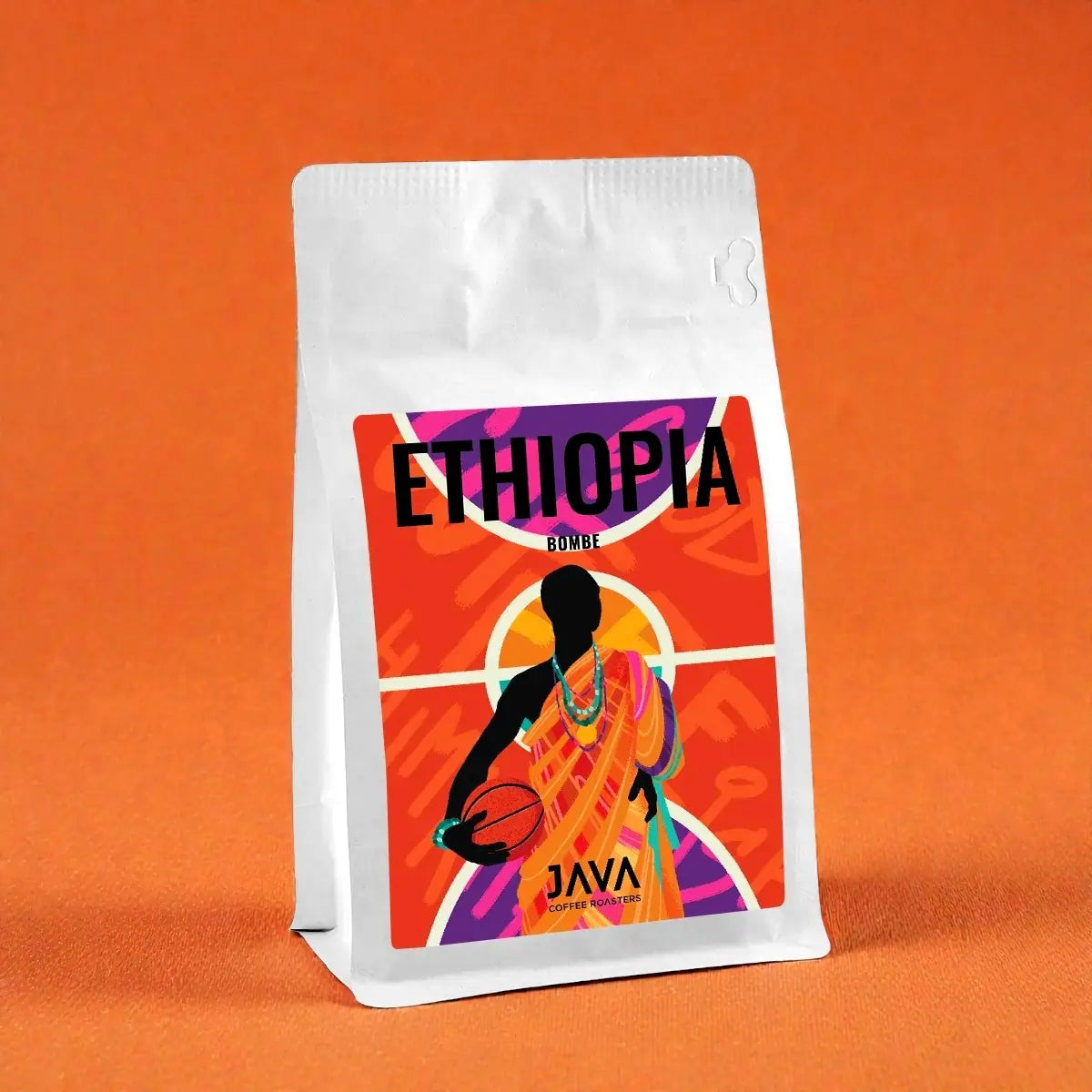 Kawa specialty Java Ethiopia Bombe 250 g w białym opakowaniu na pomarańczowym tle