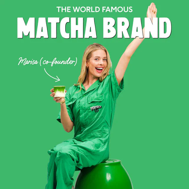 Współzałożycielka marki PerfectTed z matcha latte – wizerunkowa grafika promująca markę PerfectTed Matcha