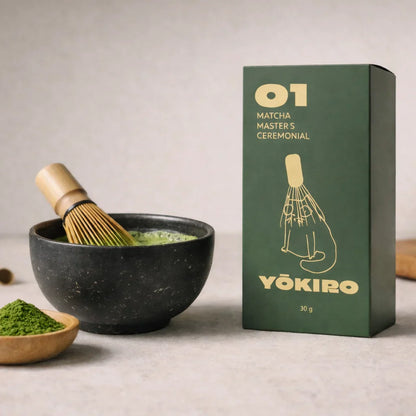 Yokiro Matcha Masters Ceremonial – premium japońska matcha w proszku o intensywnie zielonym kolorze, ceremonia matchy z chasen i matchawan