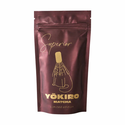 YŌKIRO Matcha Superior Limited Edition – opakowanie uzupełniające refill doypack z ceremonialną matchą premium, szczelne zamknięcie strunowe i elegancki złoty nadruk.